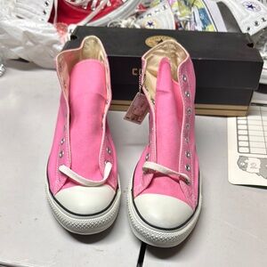 Converse Pink High-Top Sneakers Classic Style